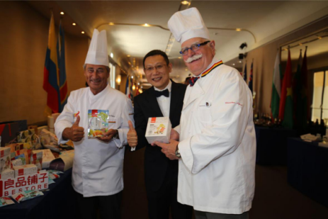 一場(chǎng)提前五年的準(zhǔn)備：良品鋪?zhàn)訛槭裁床蛔觥皟?yōu)衣庫(kù)”